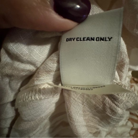 Willow Maxi Dress With Perfect Design And Print For Tropical Climates - Picture 6 of 10